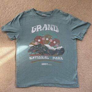 Old Navy Green Grand National Park Tee